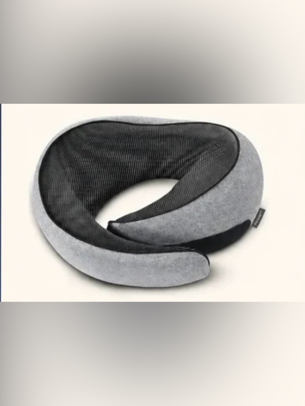 NWOT FlyHugz extra cover for neck pillow